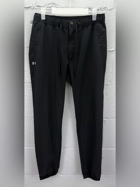 Under Armour Women's Black Joggers Size Medium